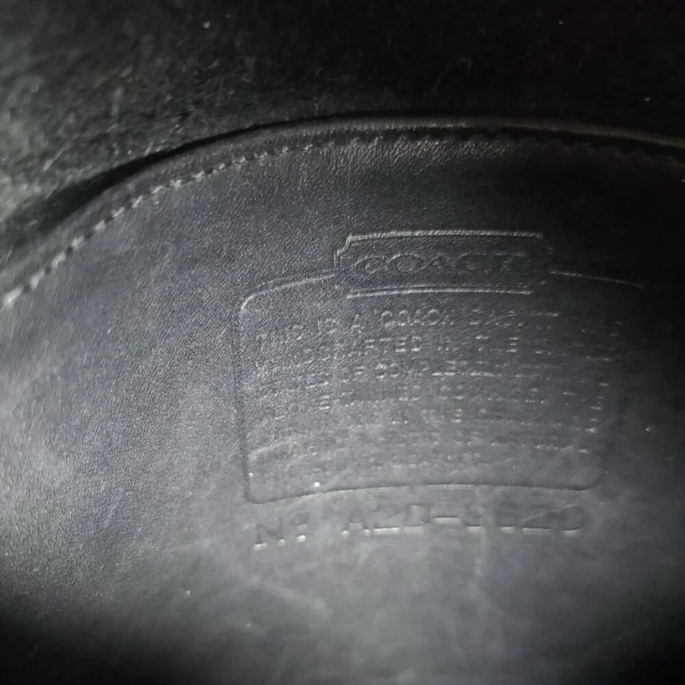 Vintage 80's COACH Compact Pouch Crossbody - Picture 9 of 10